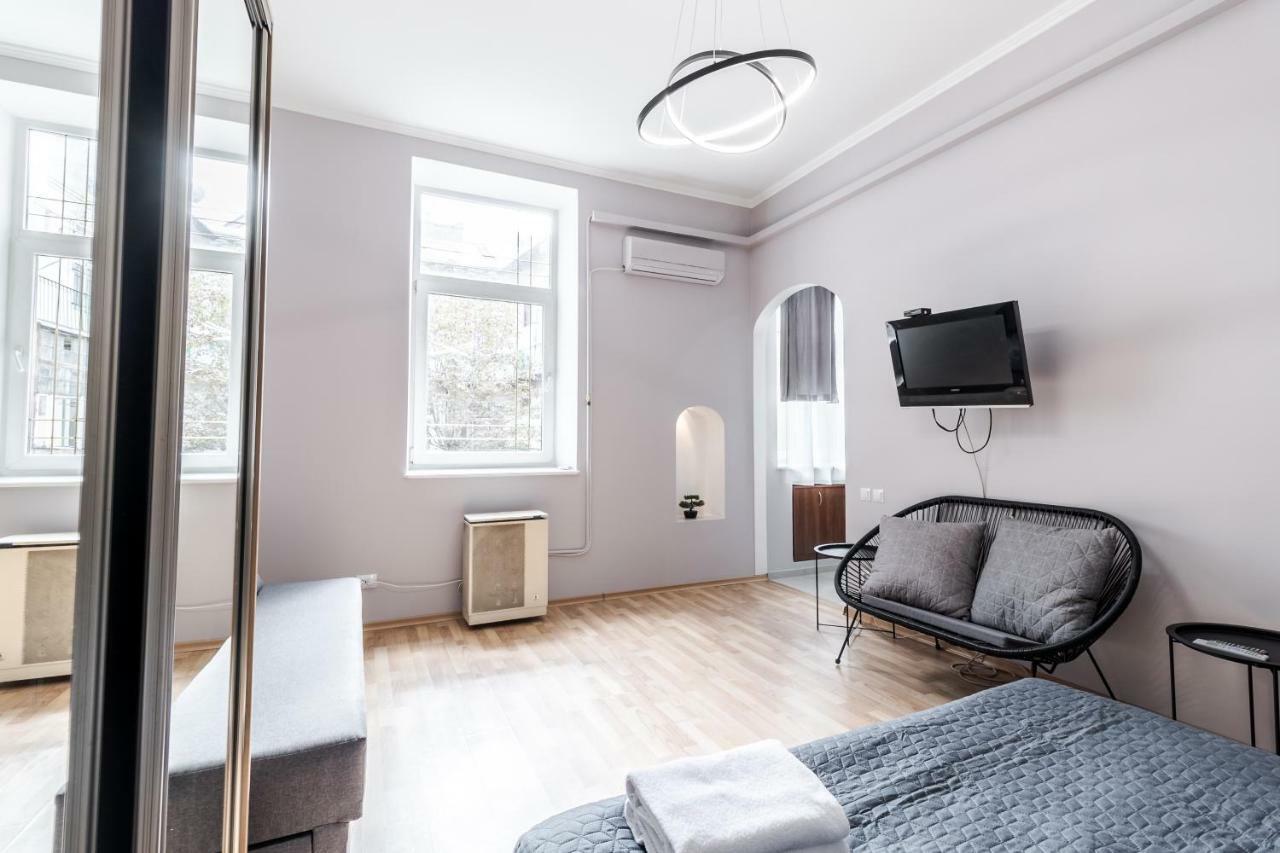Midwheel Apartment 9 Lviv Luaran gambar